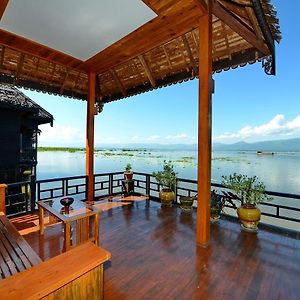 Myanmar Treasure Resorts Inle